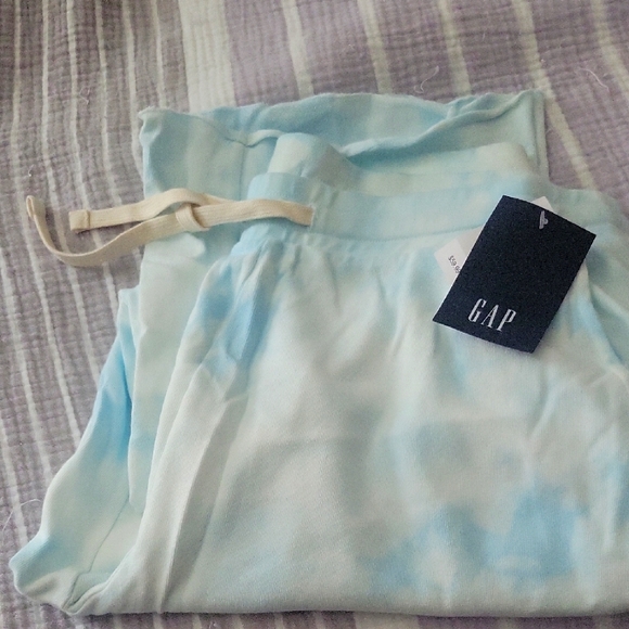 GAP Pants - NWT GAP Light Blue Tiedye Pants